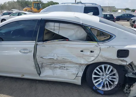 2015 Toyota Avalon Hybrid Limited from USA, damaged, VIN 4T1BD1EB5FU041914